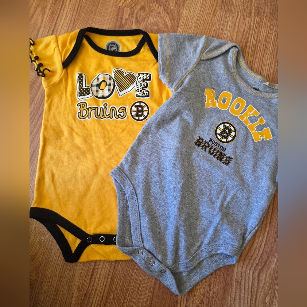 NHL Boston Bruins Baby Bodysuits 18 Months 2pc New Hockey Athletic Jersey